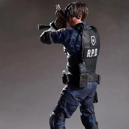 Resident Evil Leon S. Kennedy 1/6 Collectible Figure